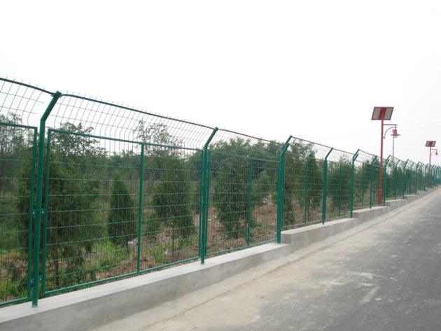 高速公路护栏网